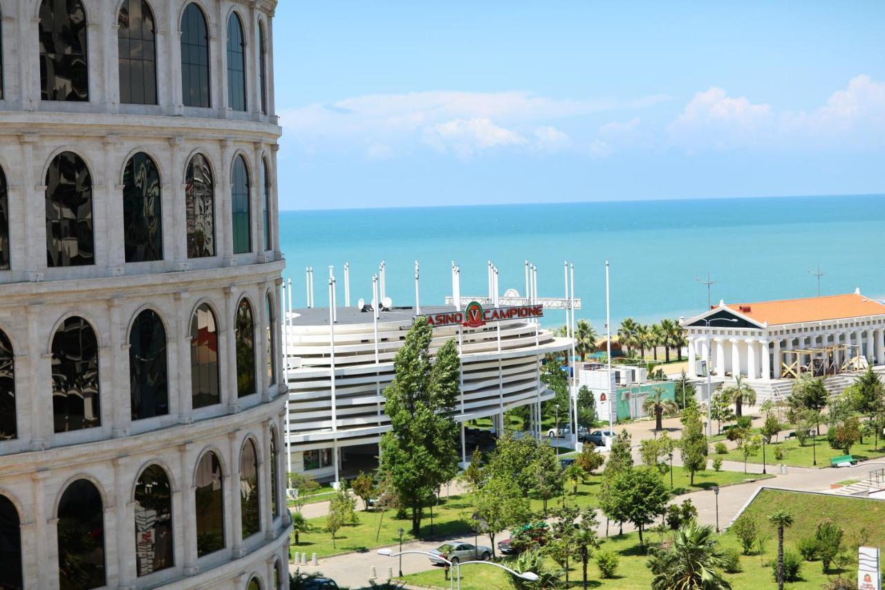 Orbi Sea Towers Apart Hotel Batumi Exterior photo